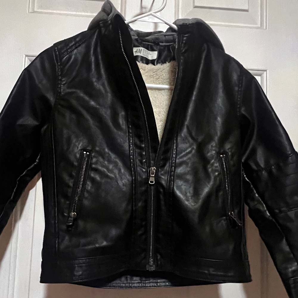 H & m boys faux leather jacket fleece lining with hood size 7/8